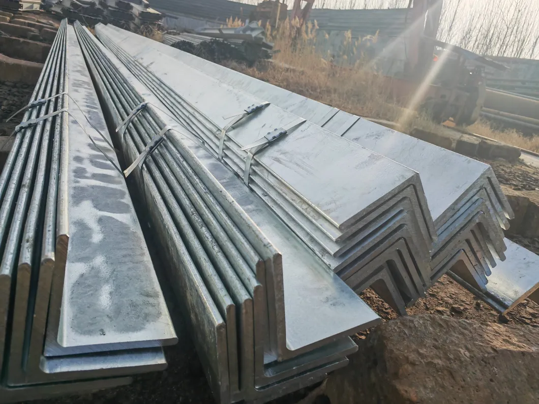 Factory Price Carbon Steel Q235 Ss400 A36 GB Angle Steel