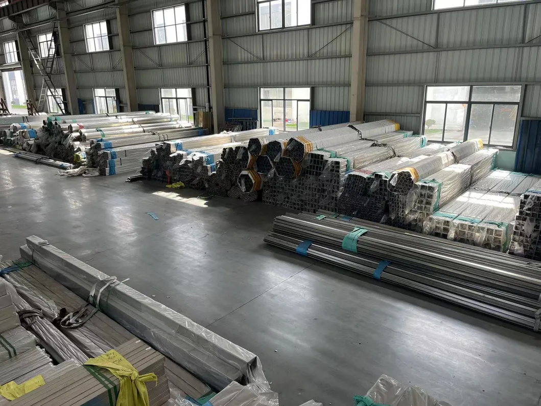Ss 304 304L 316L Industrial Pipeline Welded Stainless Steel Rectangular Tube Seamless Pipe Stainless Steel Tubes 1